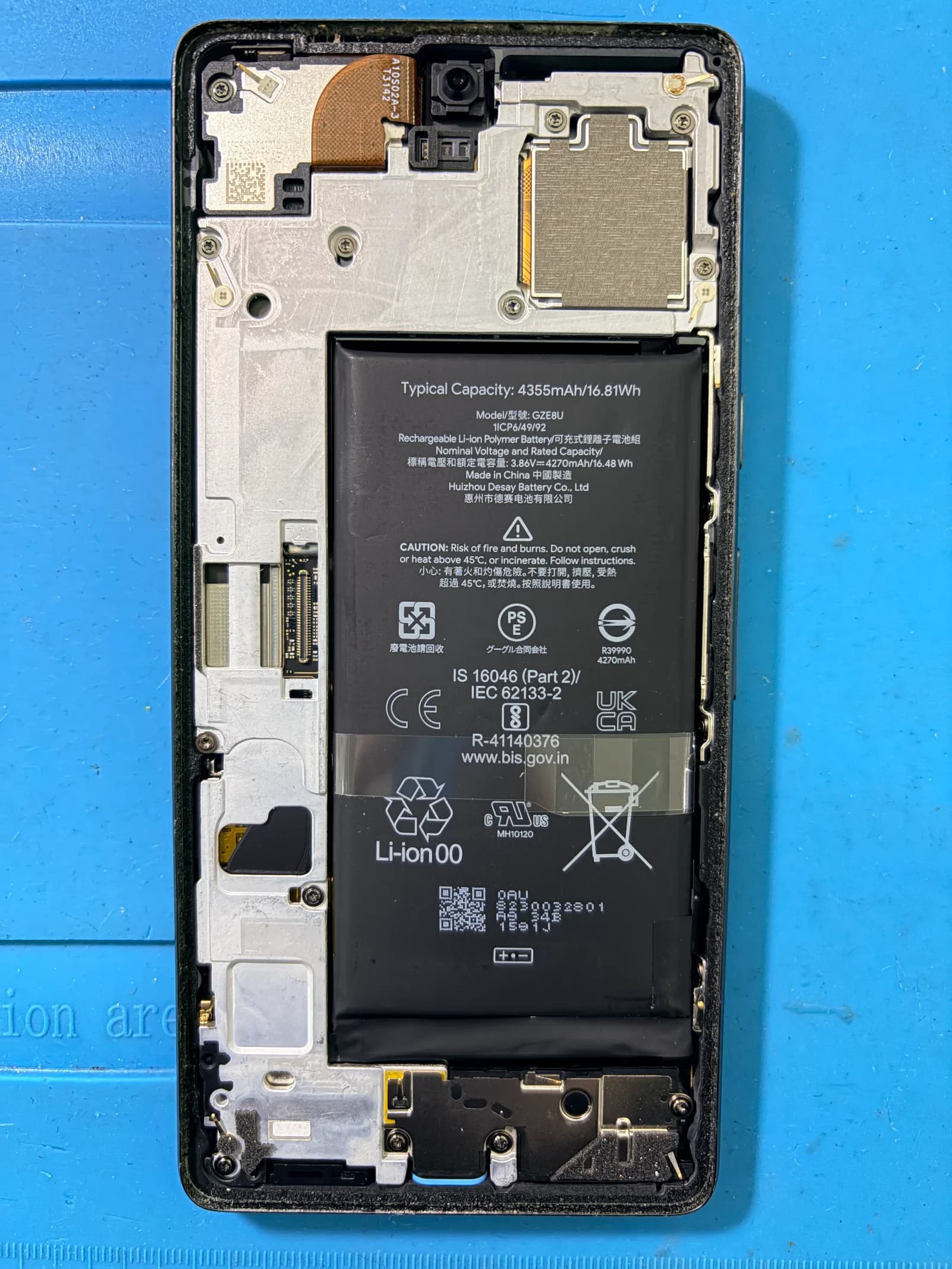 Before and after Google Pixel 7 battery replacement in Ringwood - before