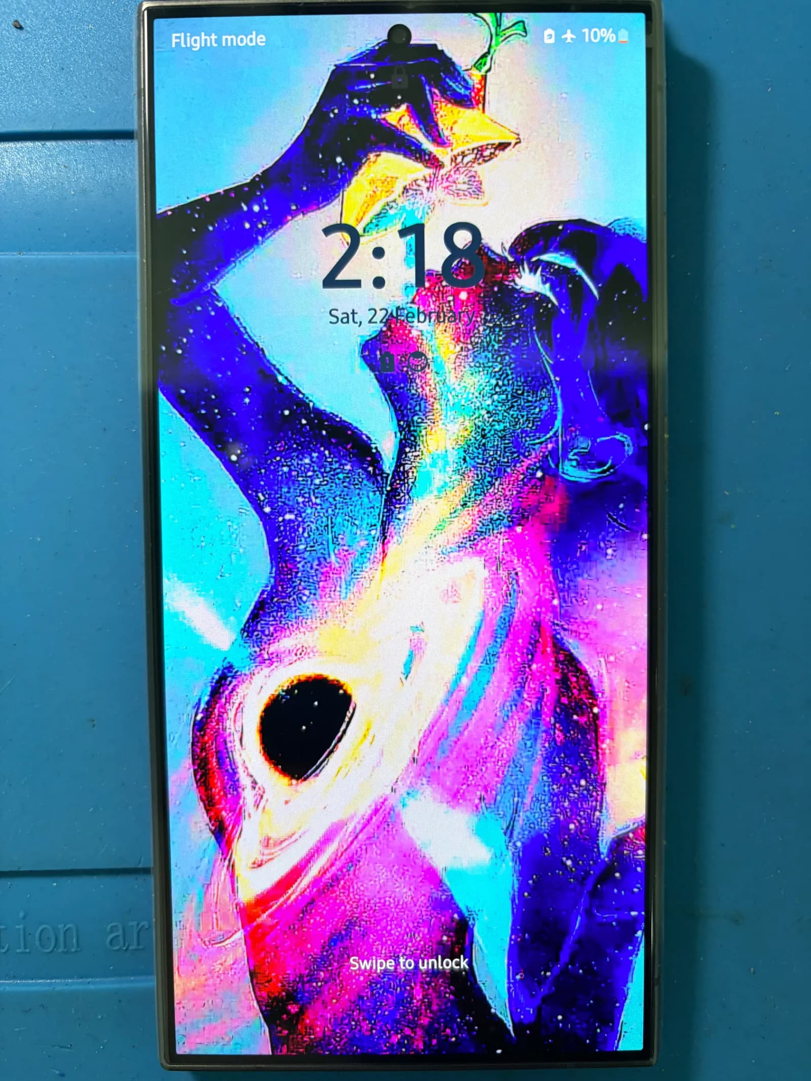 Before and after photos of a Galaxy S24 Ultra Screen Replacement completed. - after
