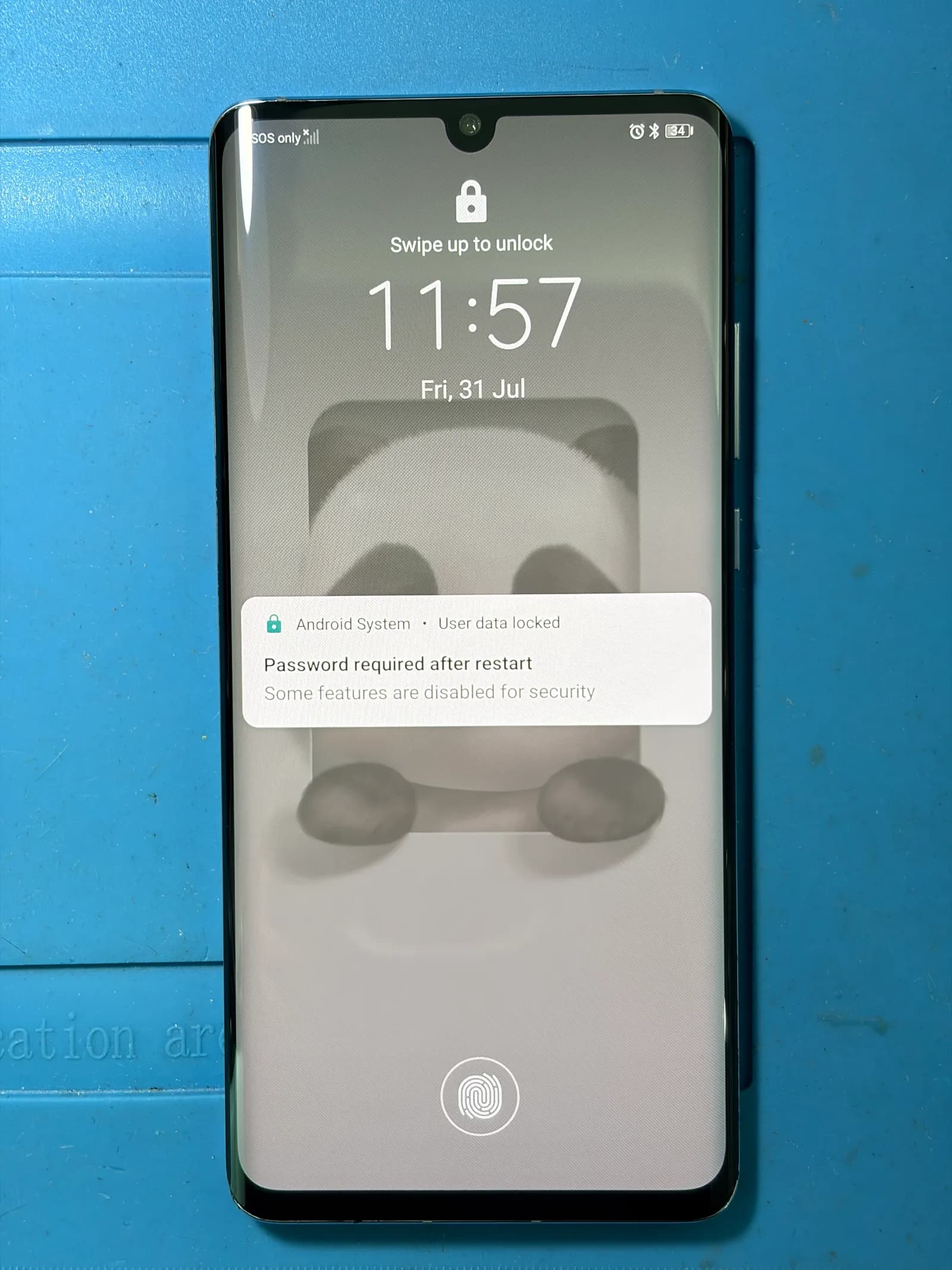 Screen replaced and tested for display, touch response and fingerprint function. - after